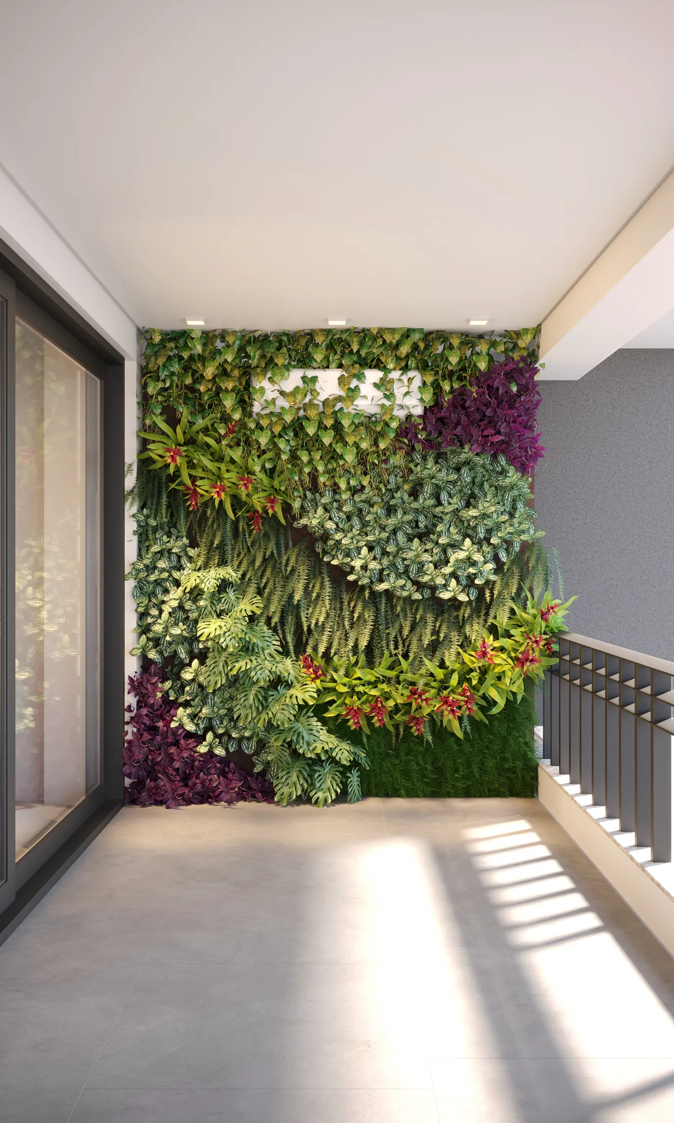 Recorte vertical da mesma parede viva, com a luz do sol atravessando o piso do hall junto à escada, verdes em camadas e flores escarlates