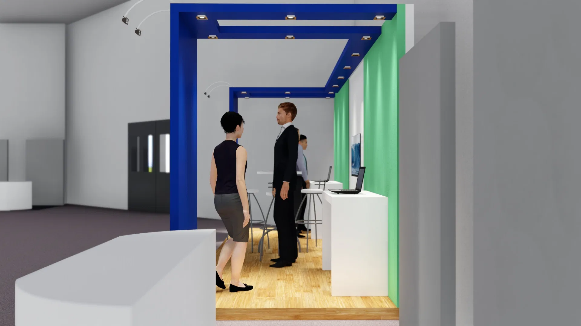 Ângulo interno do estande, com estrutura azul iluminada por spots, painel verde, balcão branco com notebook e duas figuras conversando.