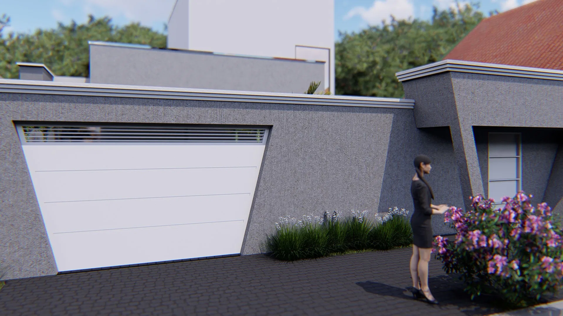 Fachada de garagem cinza angulada com portão seccionado branco, figura feminina ao lado de arbusto florido e telhados vizinhos ao fundo