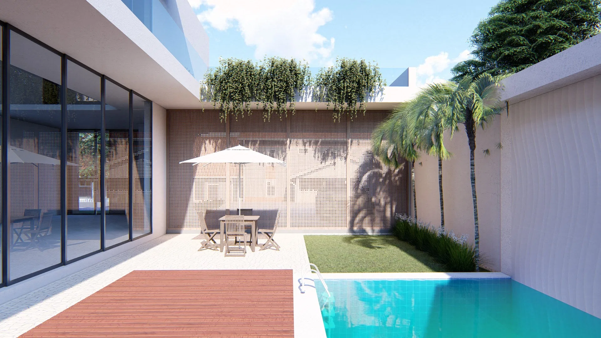 Área de piscina com deck de madeira, mesa sob guarda-sol e vegetação pendente sobre painel texturizado, com palmeira ao fundo