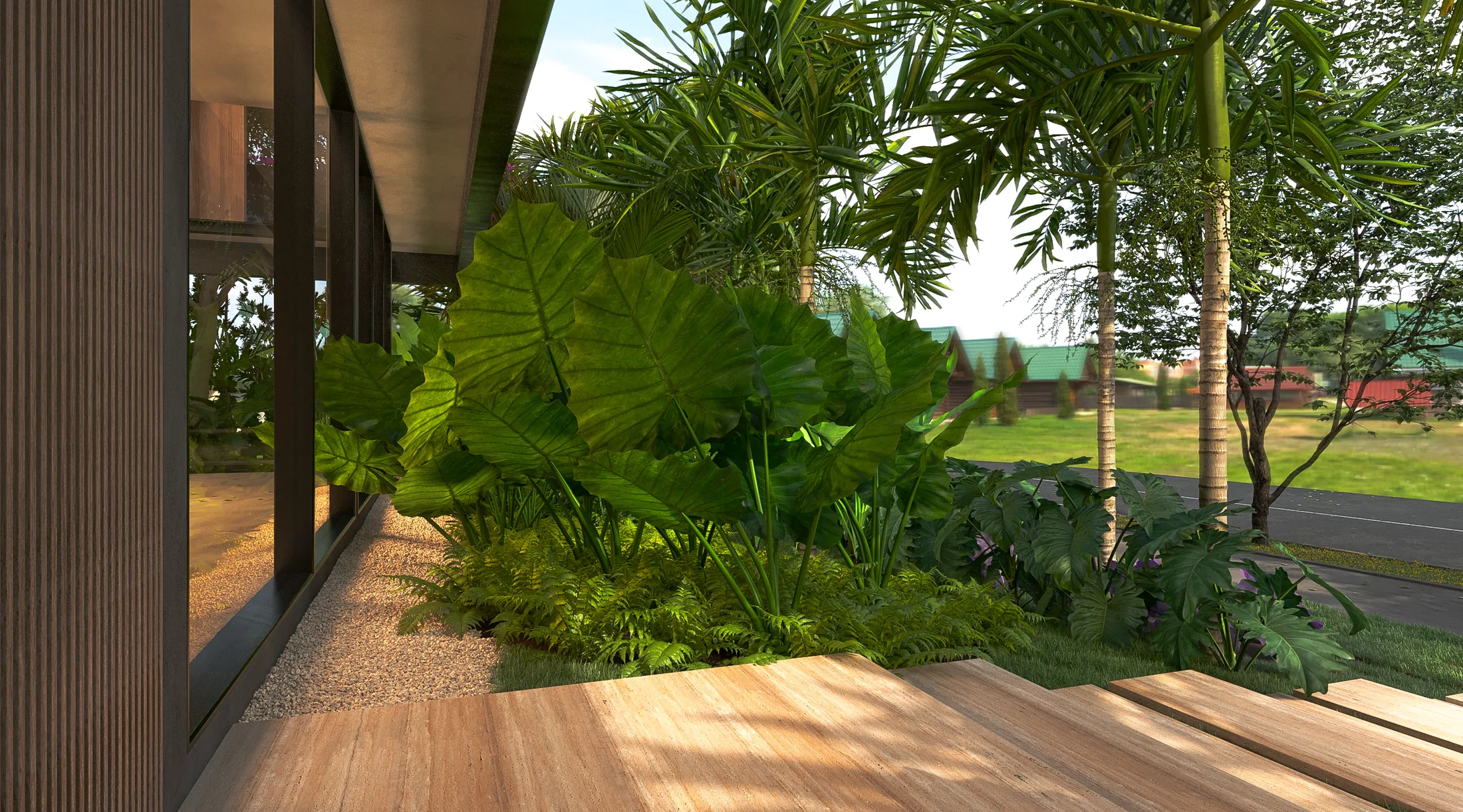 Deck lateral de madeira ao longo da fachada ripada escura, com maciço de folhas tropicais e gramado aberto ao fundo